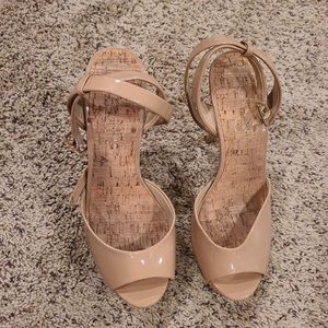 Jessica Simpson size 10 cork heels